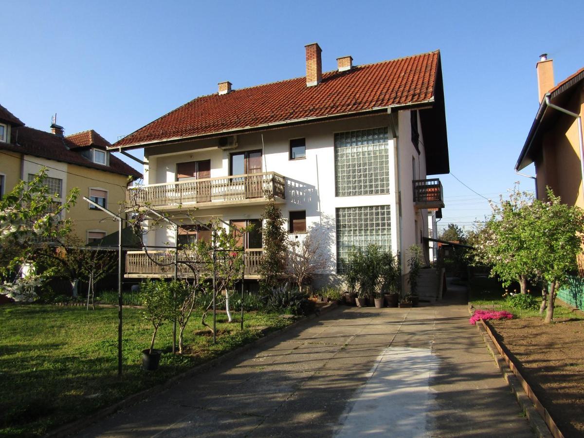 Apartman Milena Кладово Екстериор снимка